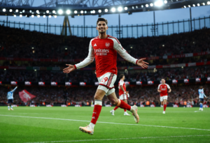 Champions’ Clinic: Arsenal Atomise Coventry City to Launch Title Defence